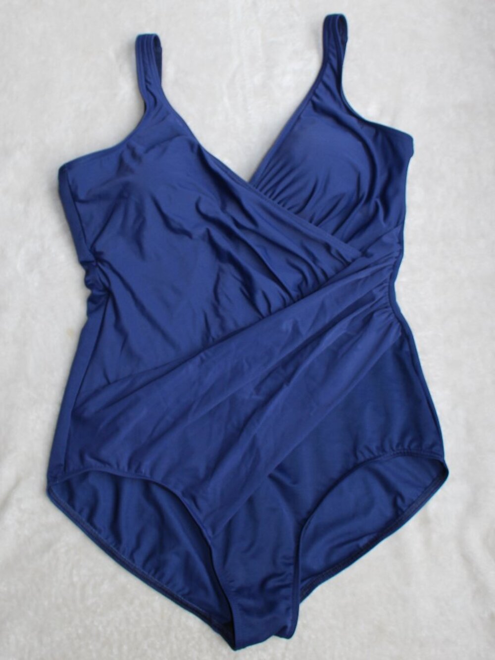 Miraclesuit One Piece Swimsuit ~ Navy ~ Size 18